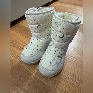 Starry White Winter Boots